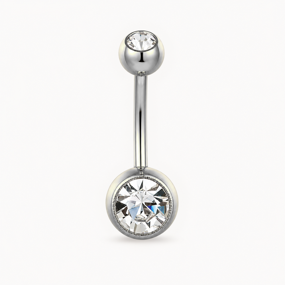 Titan-Bauchnabelpiercing
