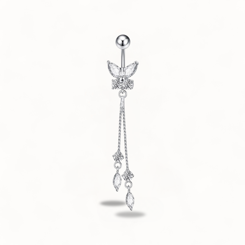 Schmetterlings-Bauchnabelpiercing mit Hängekette